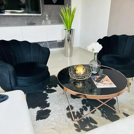Apartmán Luxusapartment Mit Balkon Naehe Dortmund *