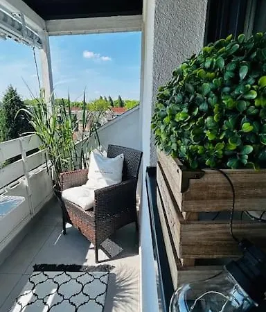 Luxusapartment Mit Balkon Naehe Dortmund *