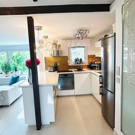 Luxusapartment Mit Balkon Naehe Dortmund Bochum