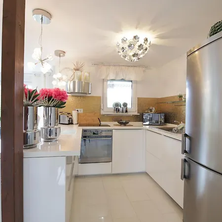 Luxusapartment Mit Balkon Naehe Dortmund