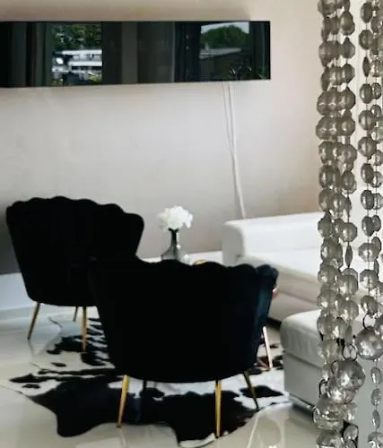 Luxusapartment Mit Balkon Naehe Dortmund Apartament Bochum