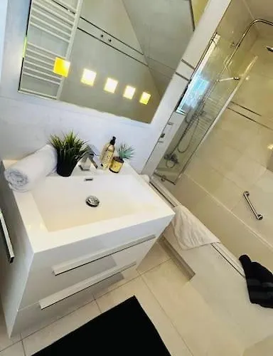 Luxusapartment Mit Balkon Naehe Dortmund * Bochum