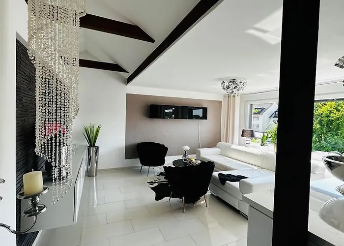 Luxusapartment Mit Balkon Naehe Dortmund Apartament