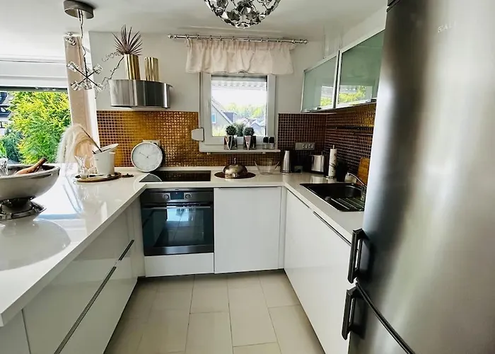 Luxusapartment Mit Balkon Naehe Dortmund Apartament Bochum
