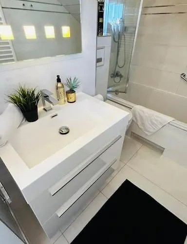 Luxusapartment Mit Balkon Naehe Dortmund