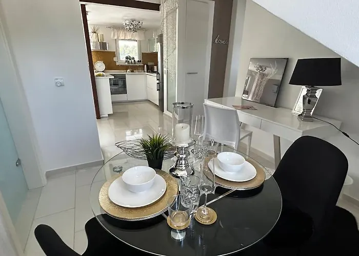 Appartement Luxusapartment Mit Balkon Naehe Dortmund Bochum