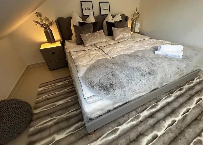 Luxusapartment Mit Balkon Naehe Dortmund Apartament *