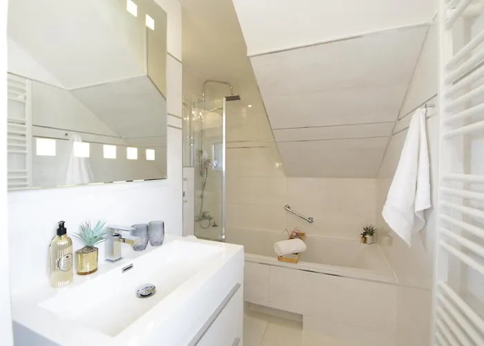 Luxusapartment Mit Balkon Naehe Dortmund * Bochum