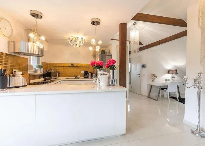 Apartament Luxusapartment Mit Balkon Naehe Dortmund *