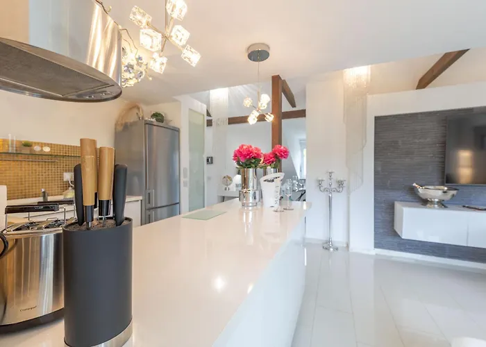 Luxusapartment Mit Balkon Naehe Dortmund Apartament Bochum